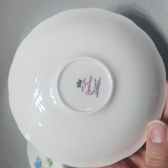 Bone China Tea Cup - Picture 6 of 6